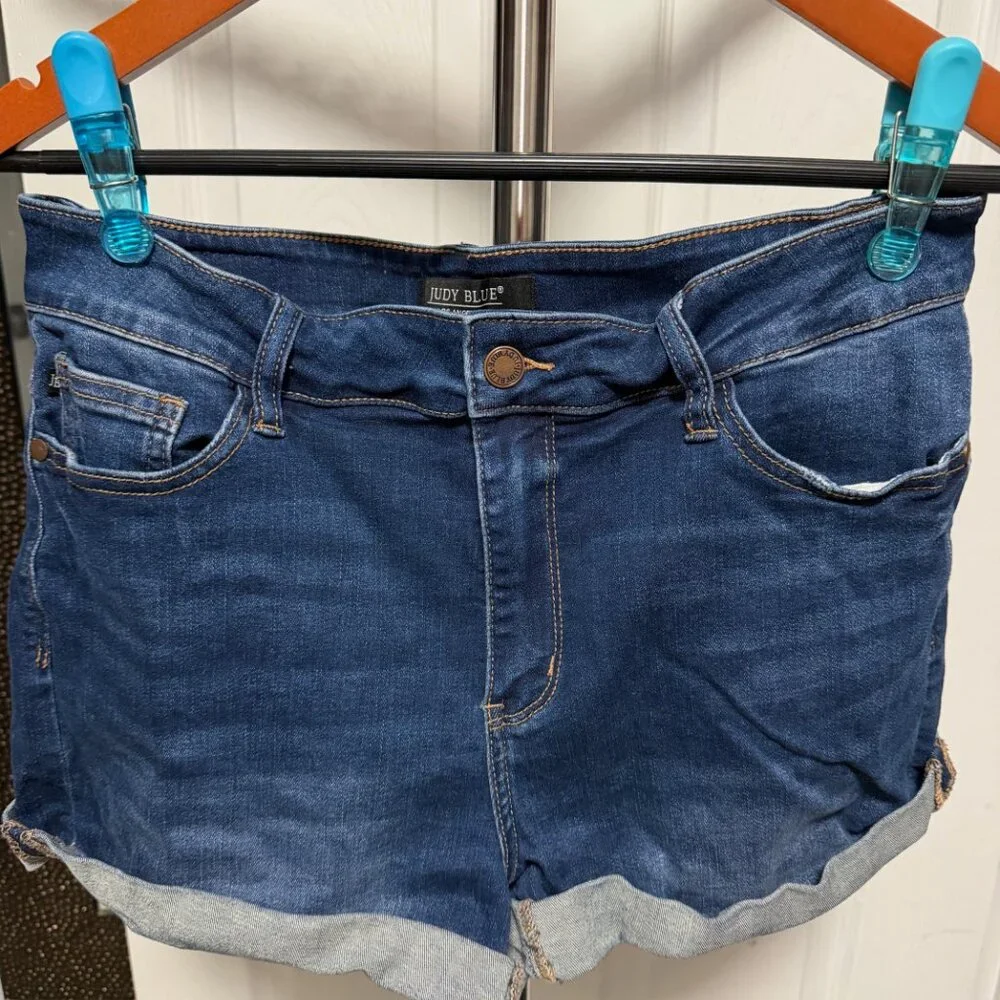 Judy Blue Denim Jean Shorts Xl 2 Pairs Pre-Owned Summertime! - Picture 5 of 7